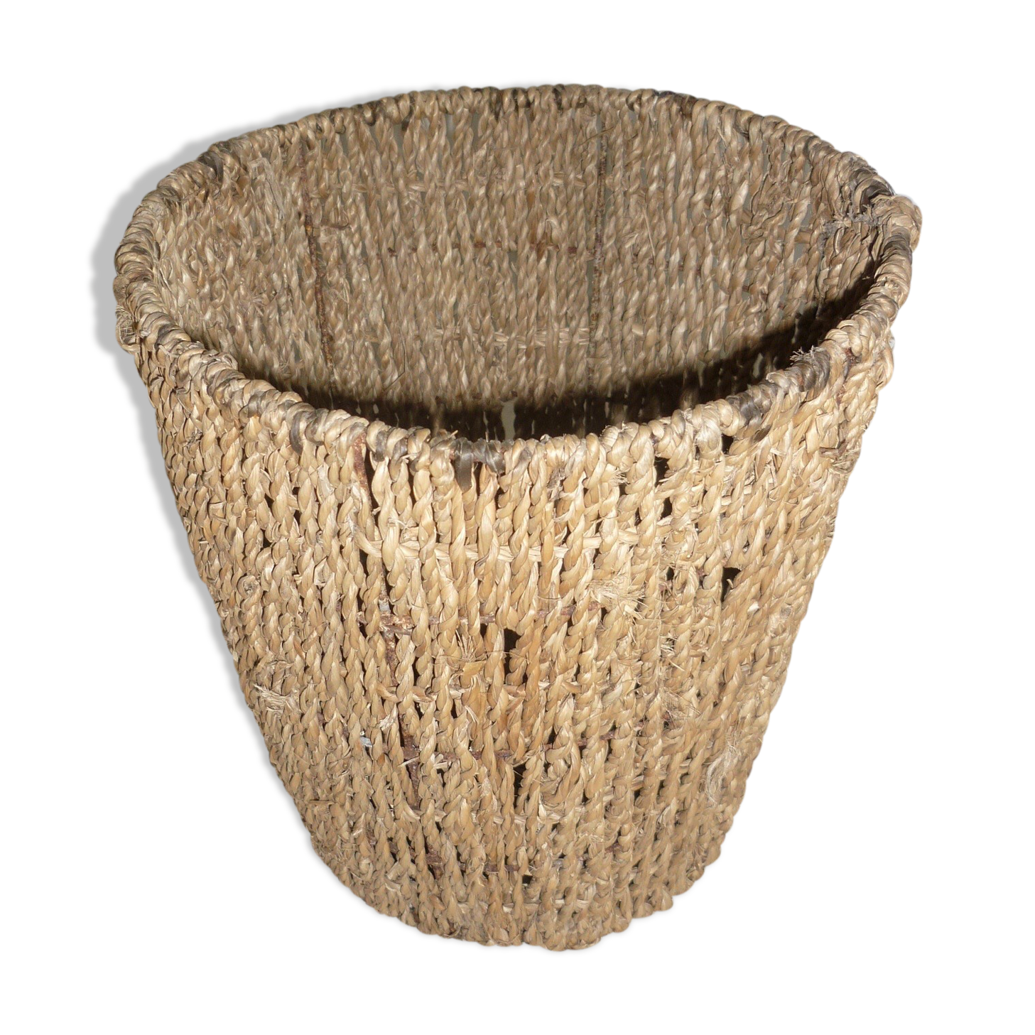 Basket basket of braided rope paper basket