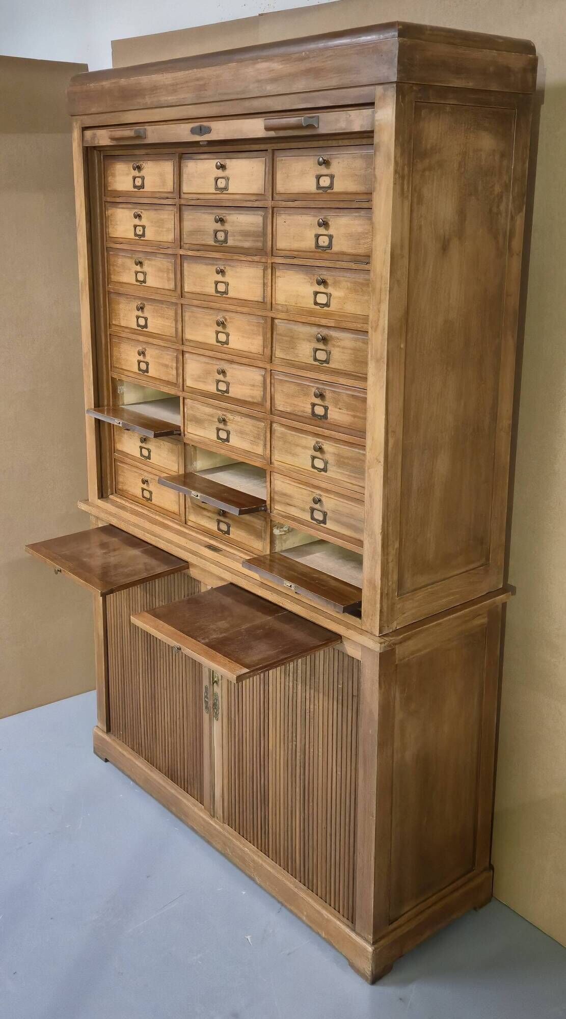 Notary's furniture