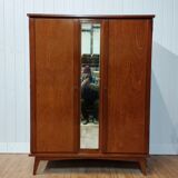 Vintage wardrobe feet compass