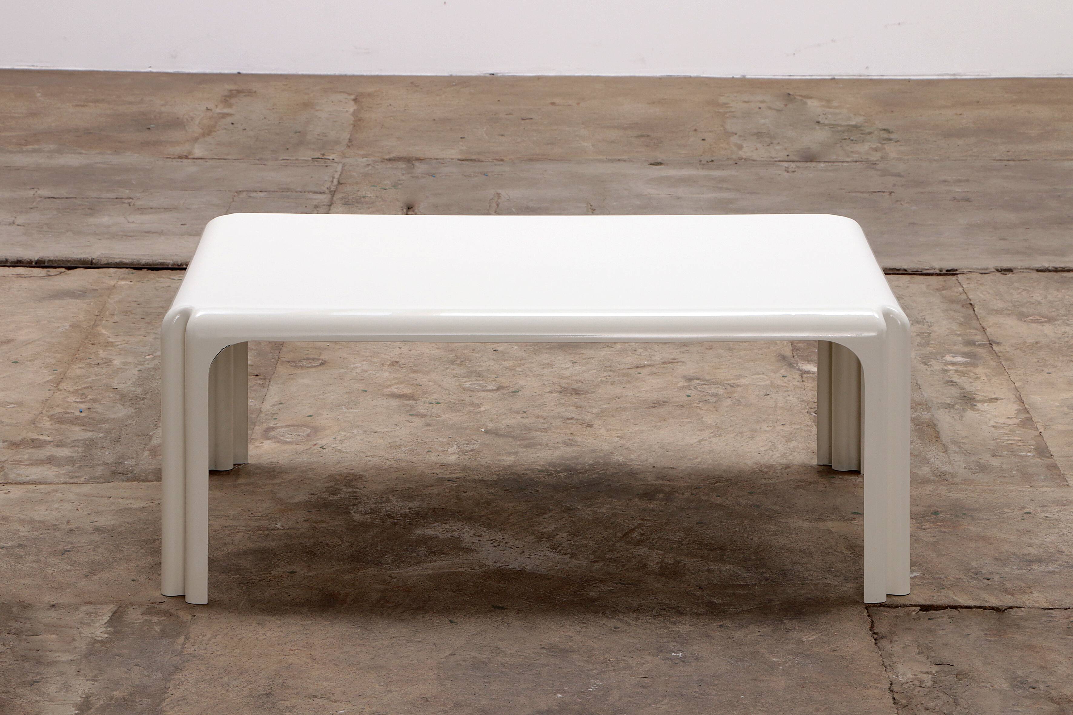 Table basse Vico Magistretti 'Arcadia' Artemide Milano, 1970 Italie