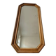 Miroir octogonal nervuré en bois doré