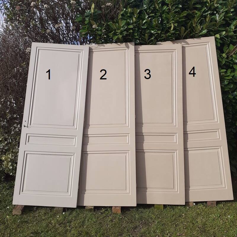 Set of 4 old solid wood interior doors