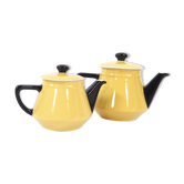 Old coffee maker and teapot