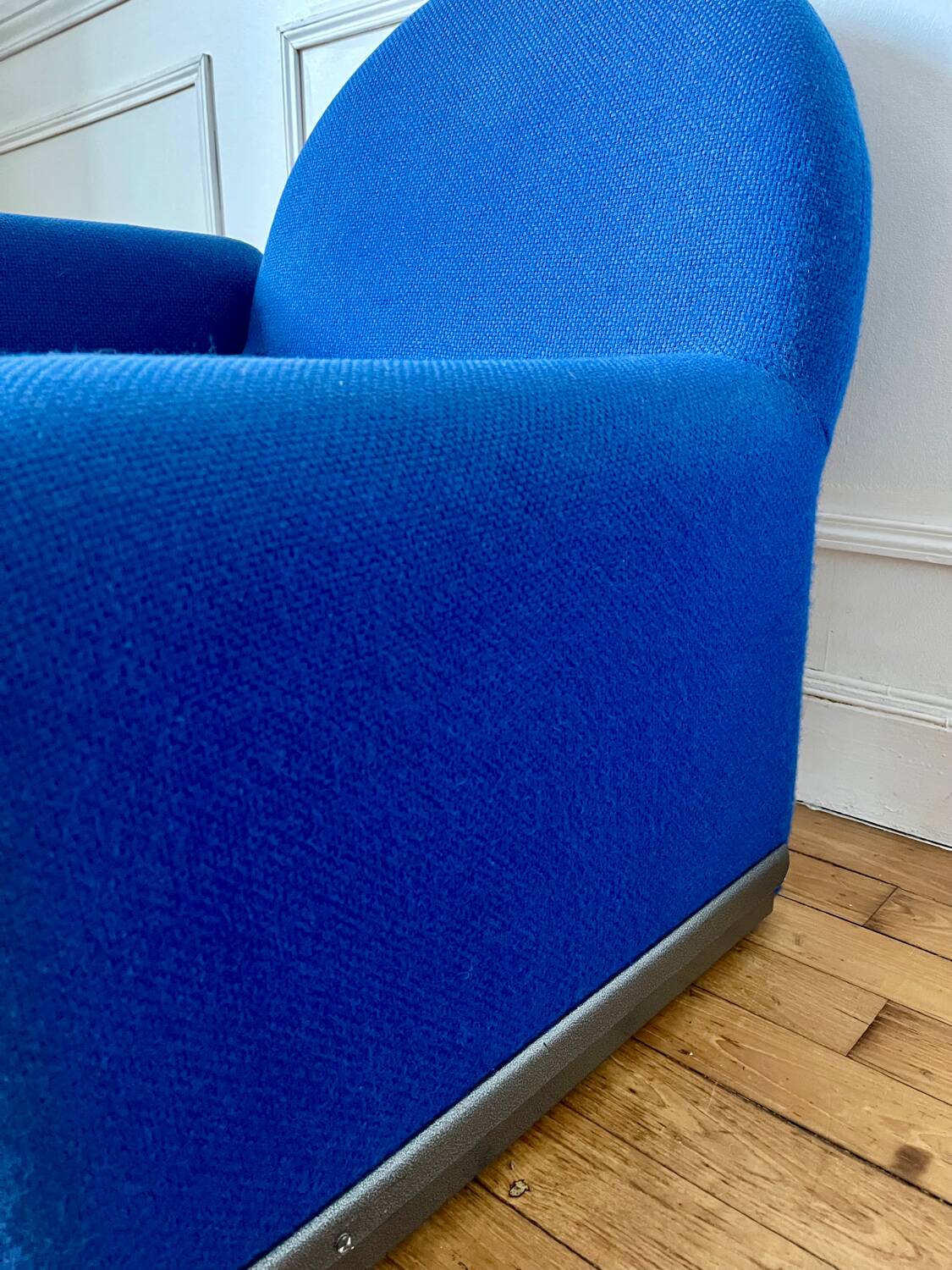 Vintage 70s wool fireside chair