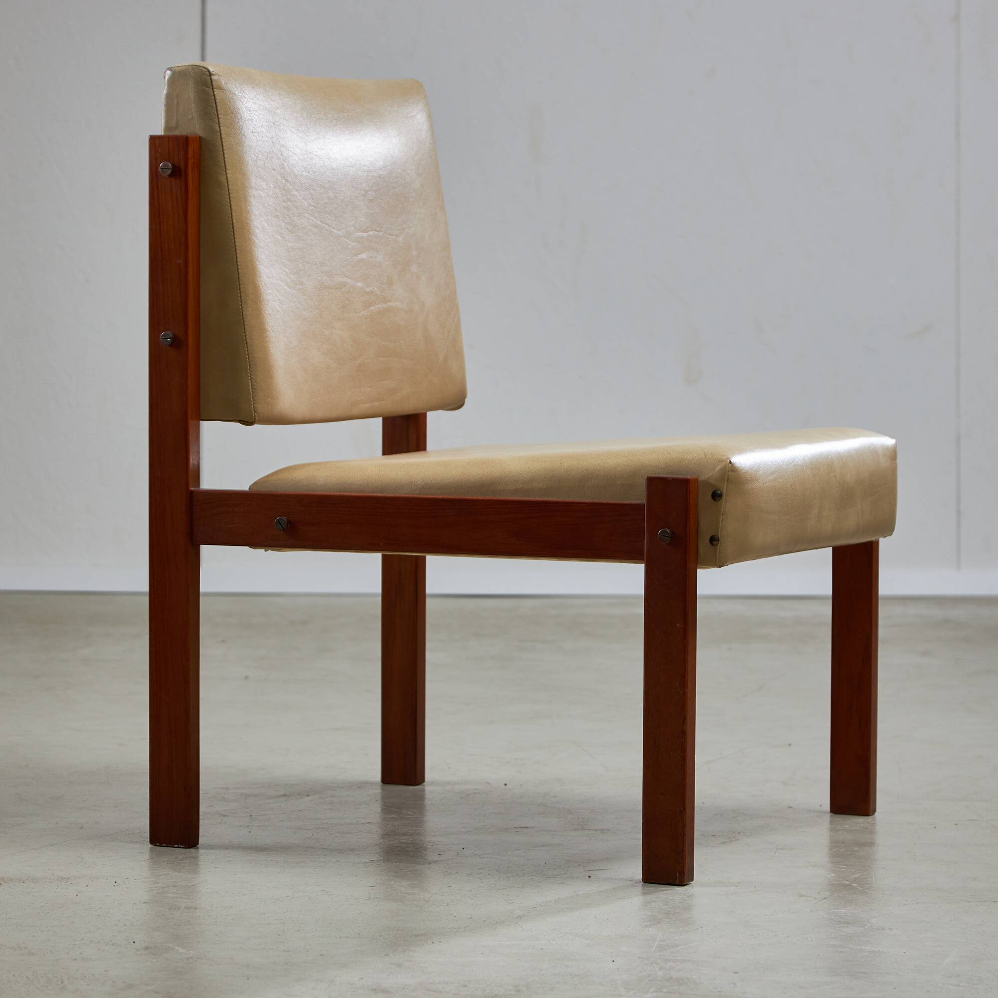 Angular, Teak Wood and Leather Chair with Copper Details, 1970s