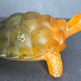 Zoomorphic glass paperweight