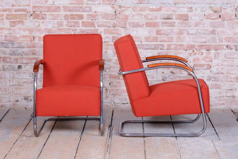 Bauhaus Armchairs in Beech & Chrome attributed to Mücke-Melder, Czech, 1930s, Set of 2