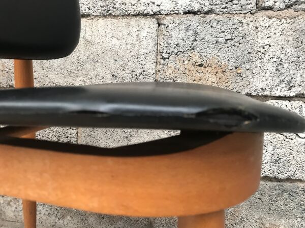 Série de 4 chaises modèle Pégase édité par Baumann - années 60