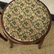 Paire de tabourets bas en bois courbé style "Thonet" vintage