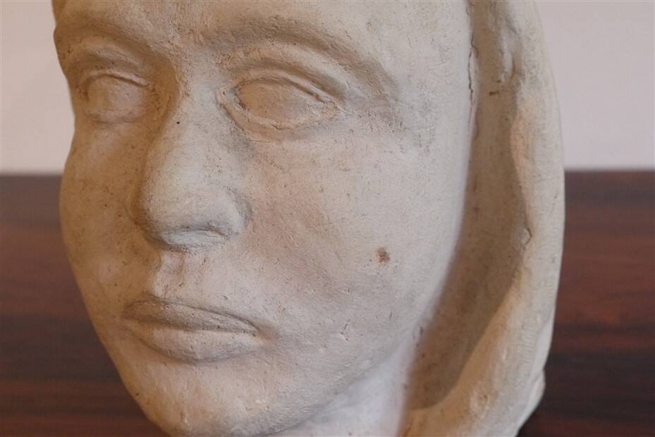 Vintage ceramic head