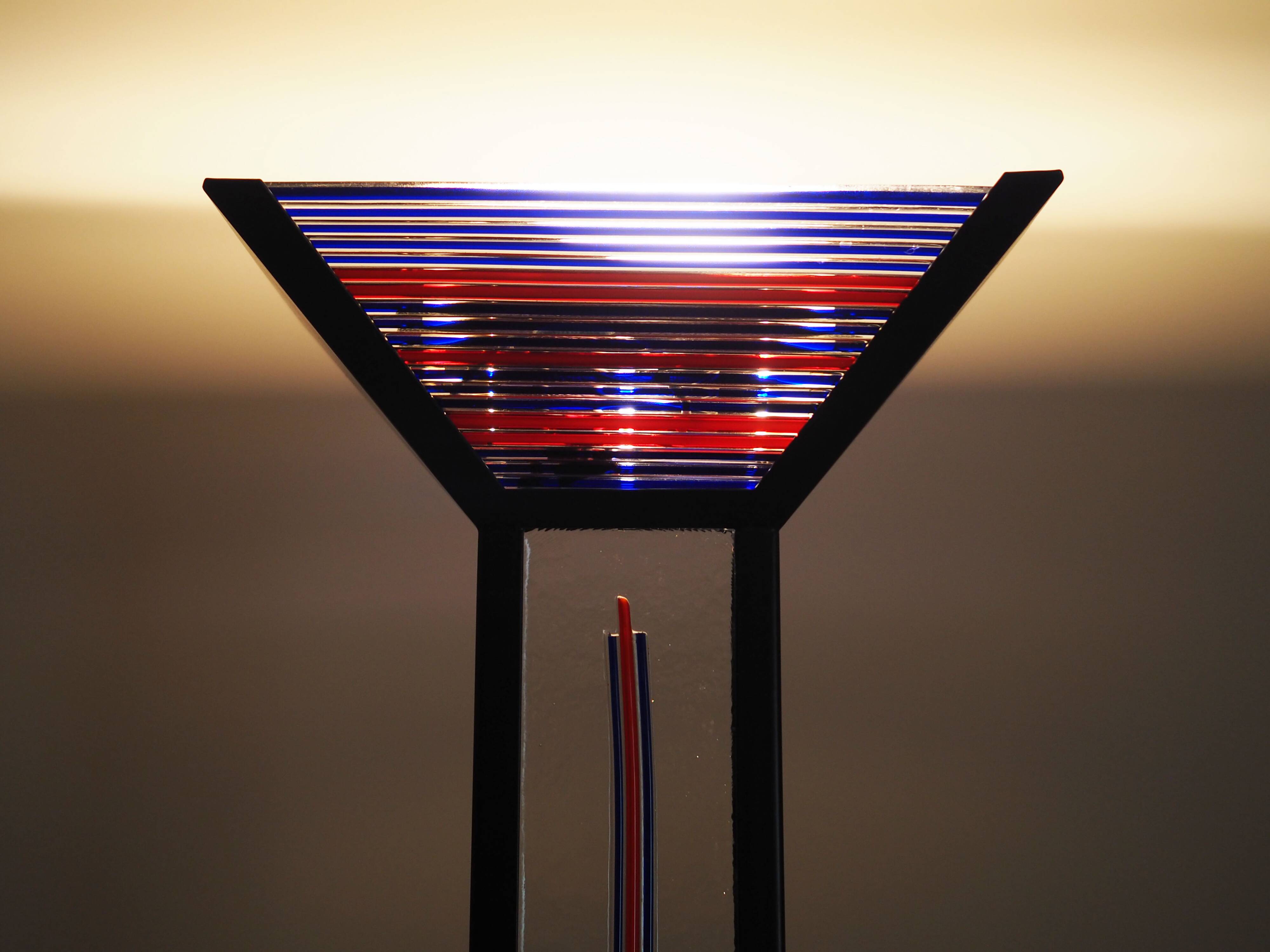 Floor lamp, Italian design, 1970s, production: Italy