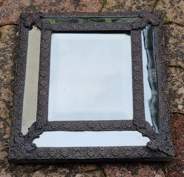 Miroir à parcloses, cuivre, Napoléon III, fin XIXème