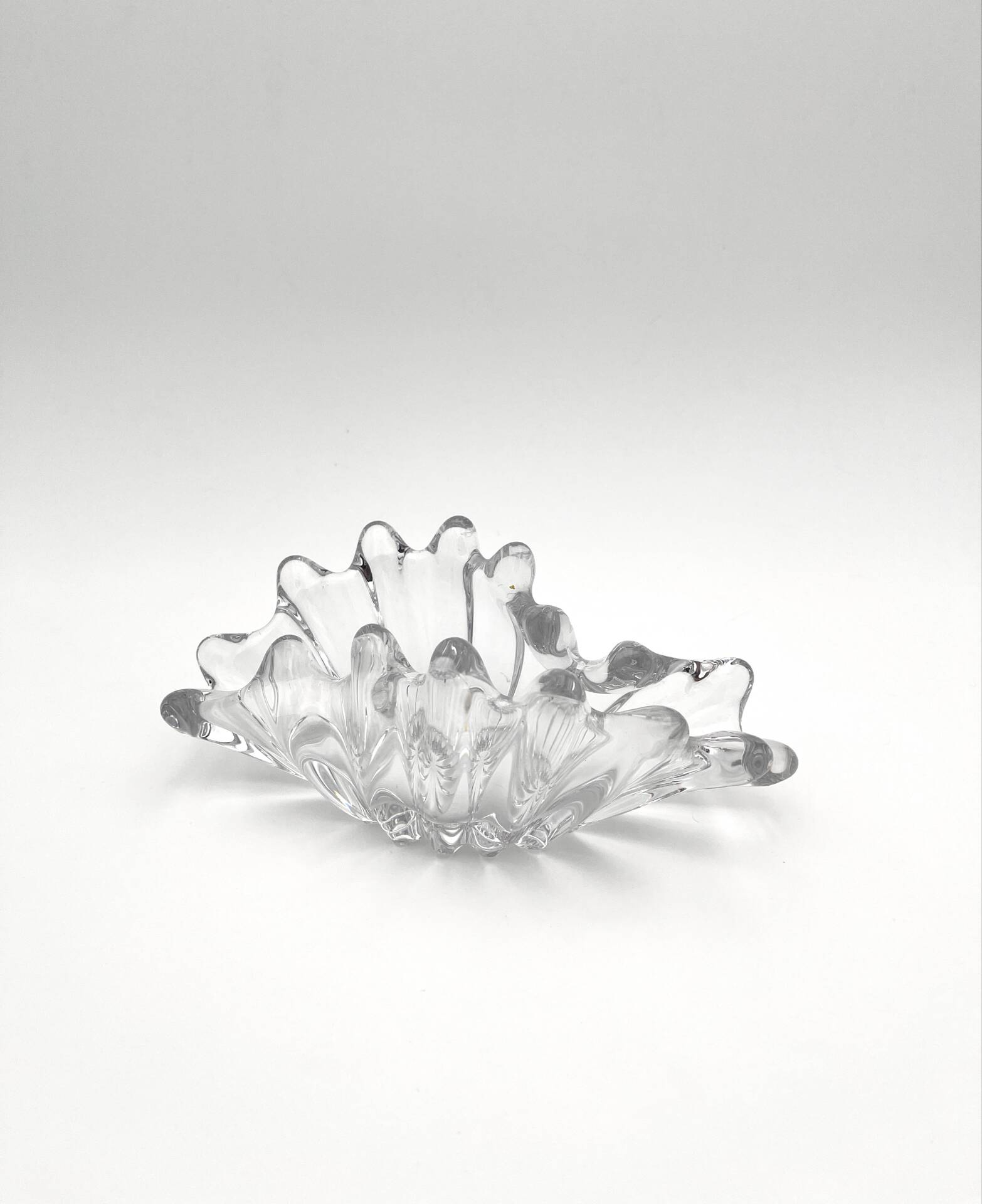 Ouraline Coupe Blown Glass Bohemia Shell Sculpture 1950