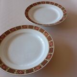 Pair of KG Lunéville "Vittefleur" pedestal dishes, early 20th century