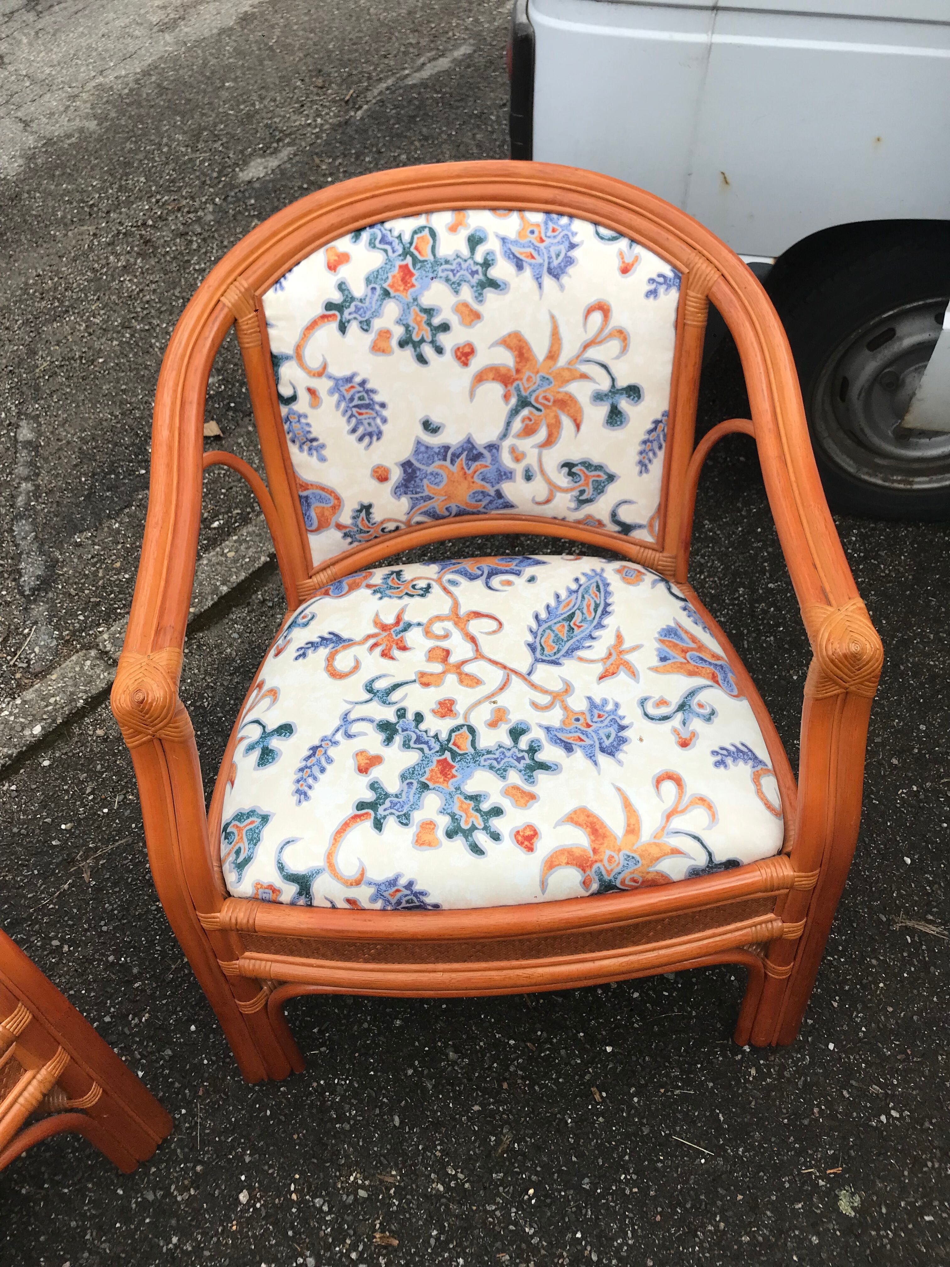 Bench and 2 rattan chairs