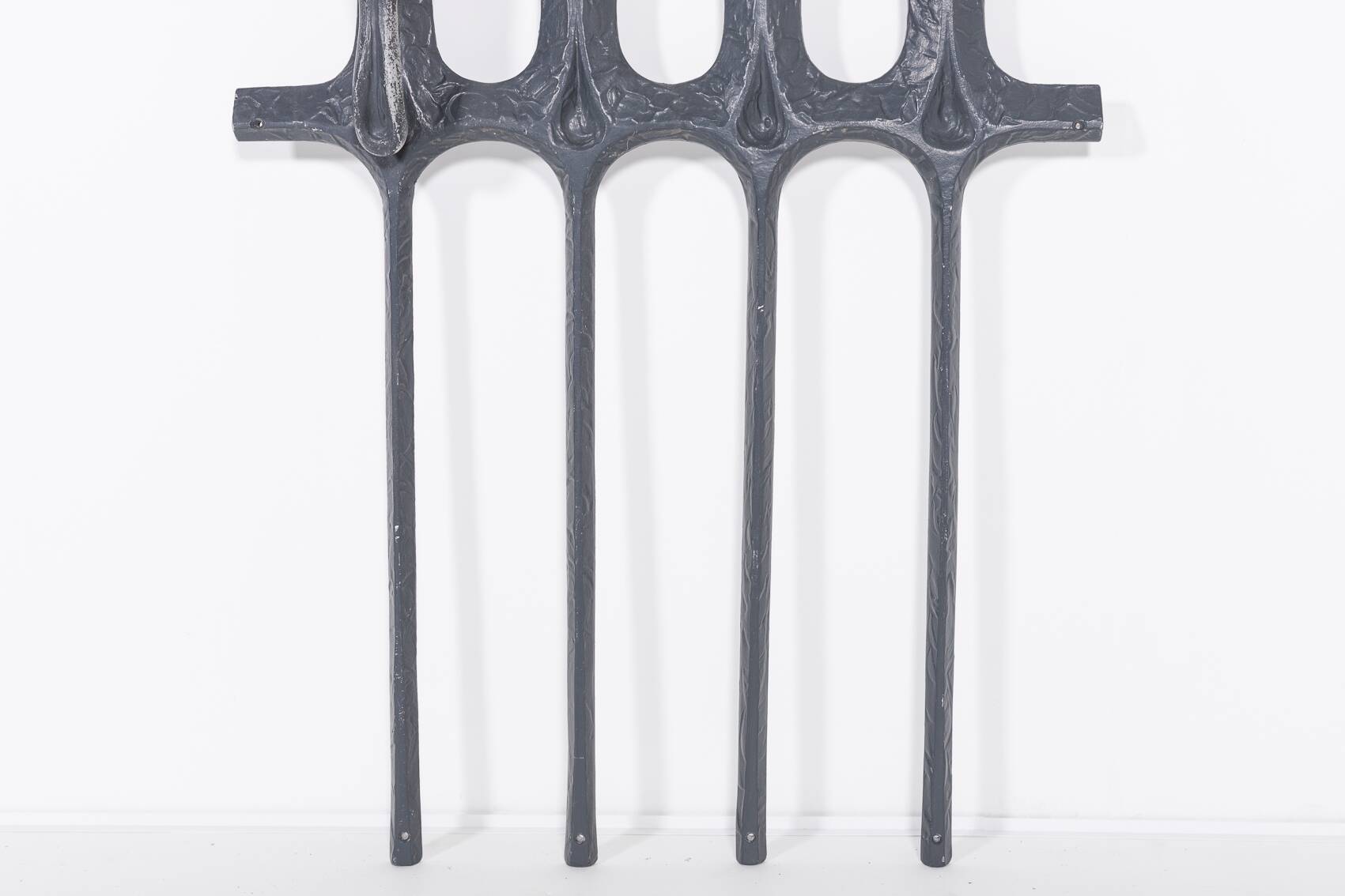 Décoration de porte brutaliste, Allemagne