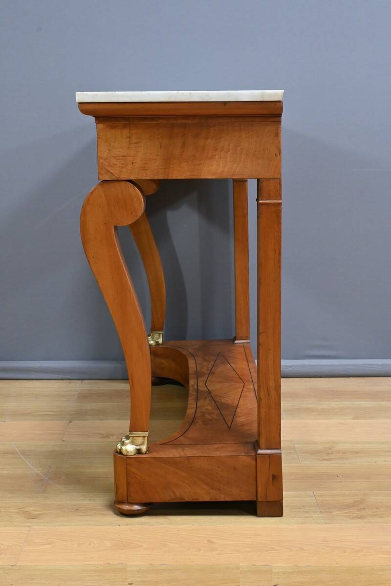 Walnut Burl Console, Restoration Period – Early 19th Century