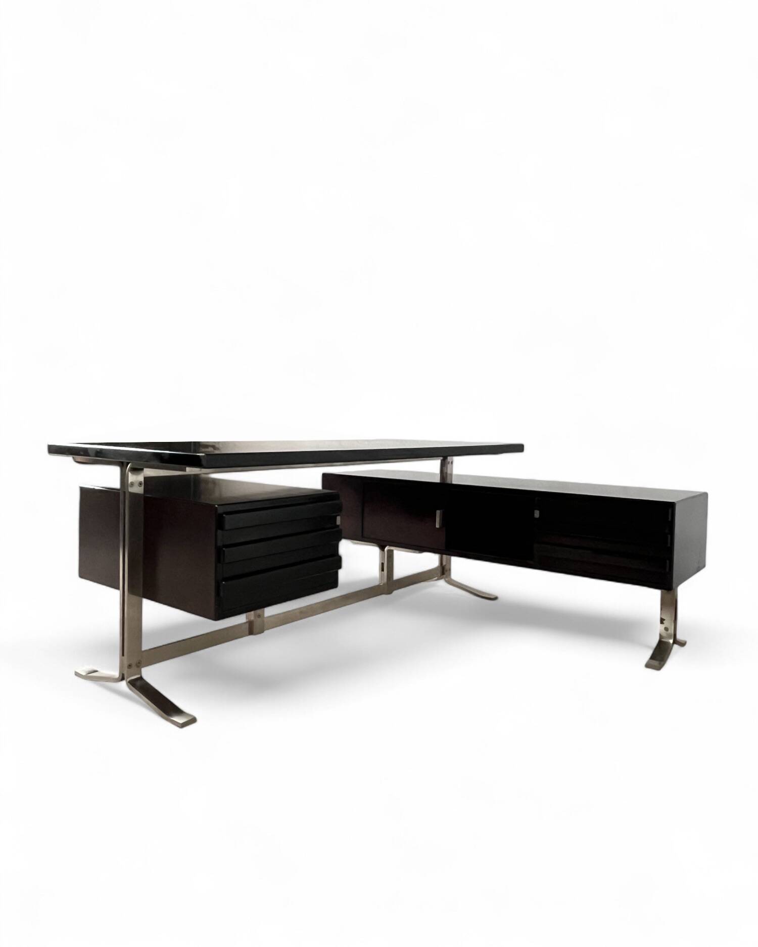 Presidential desk by Gianni Moscatelli for Formanova – Italy 1970s
