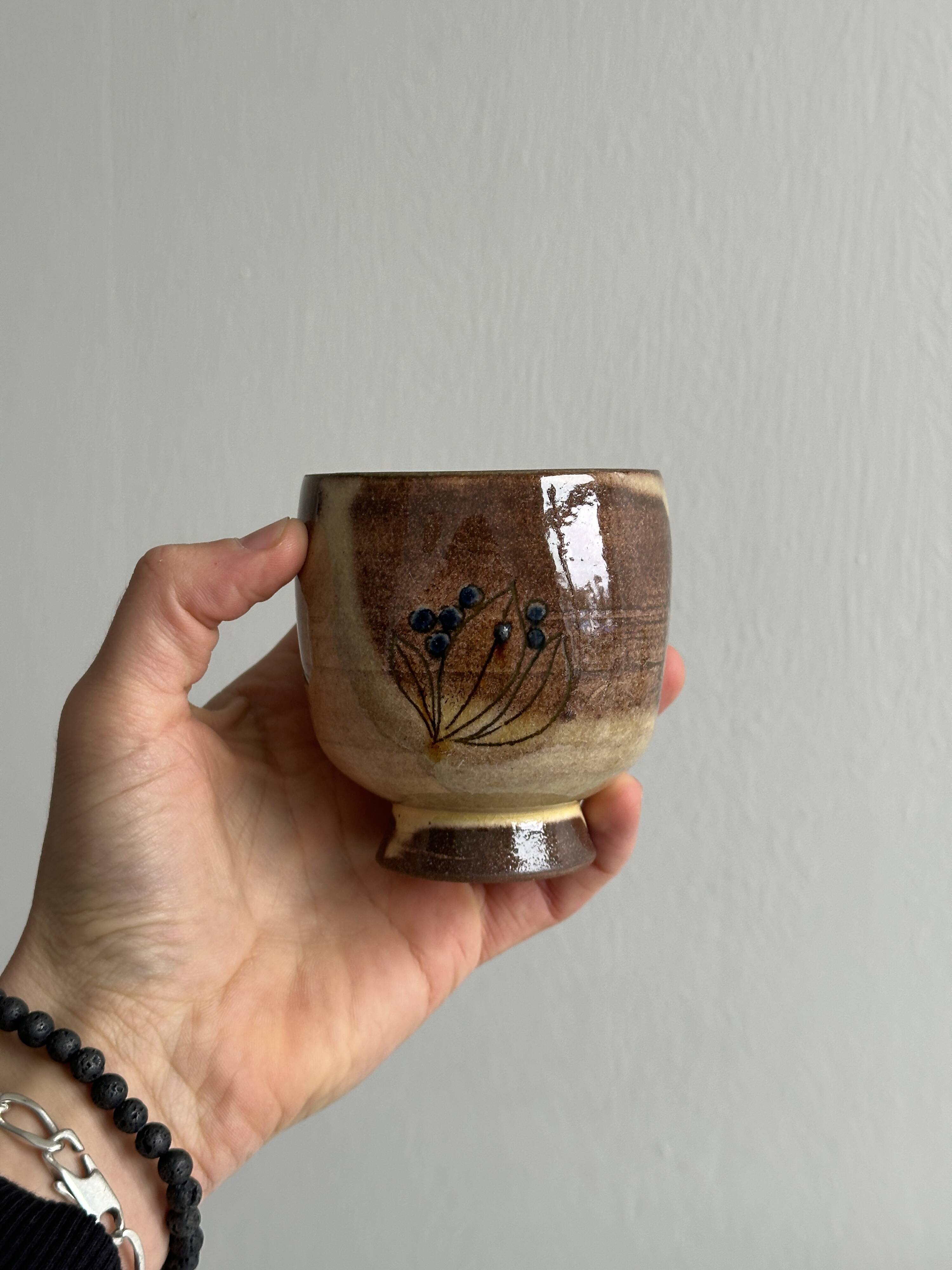 Sugar bowl, ceramic condiment pot