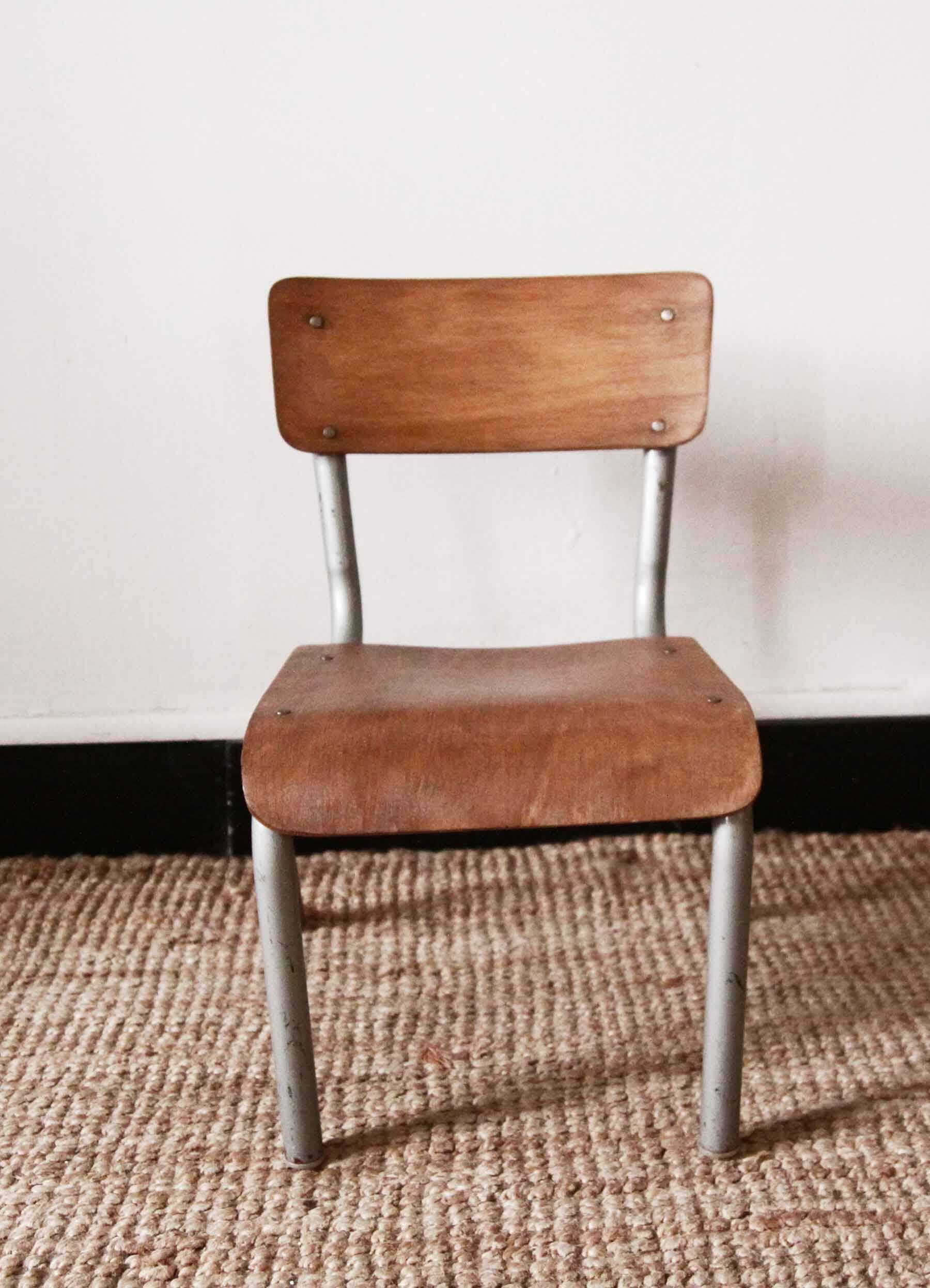 Old school chair in wood and metal
