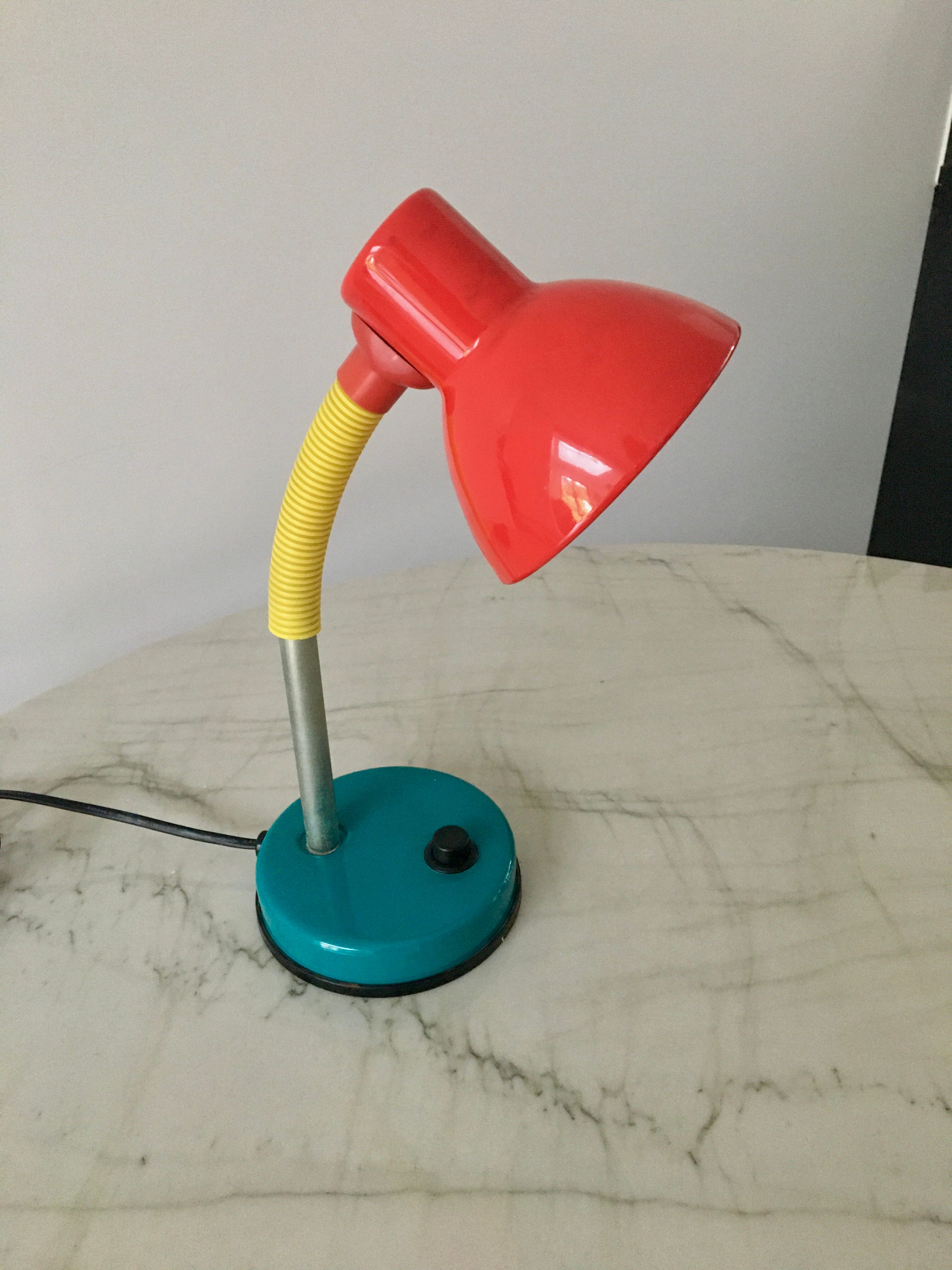 Vintage articulated lamp Memphis style
