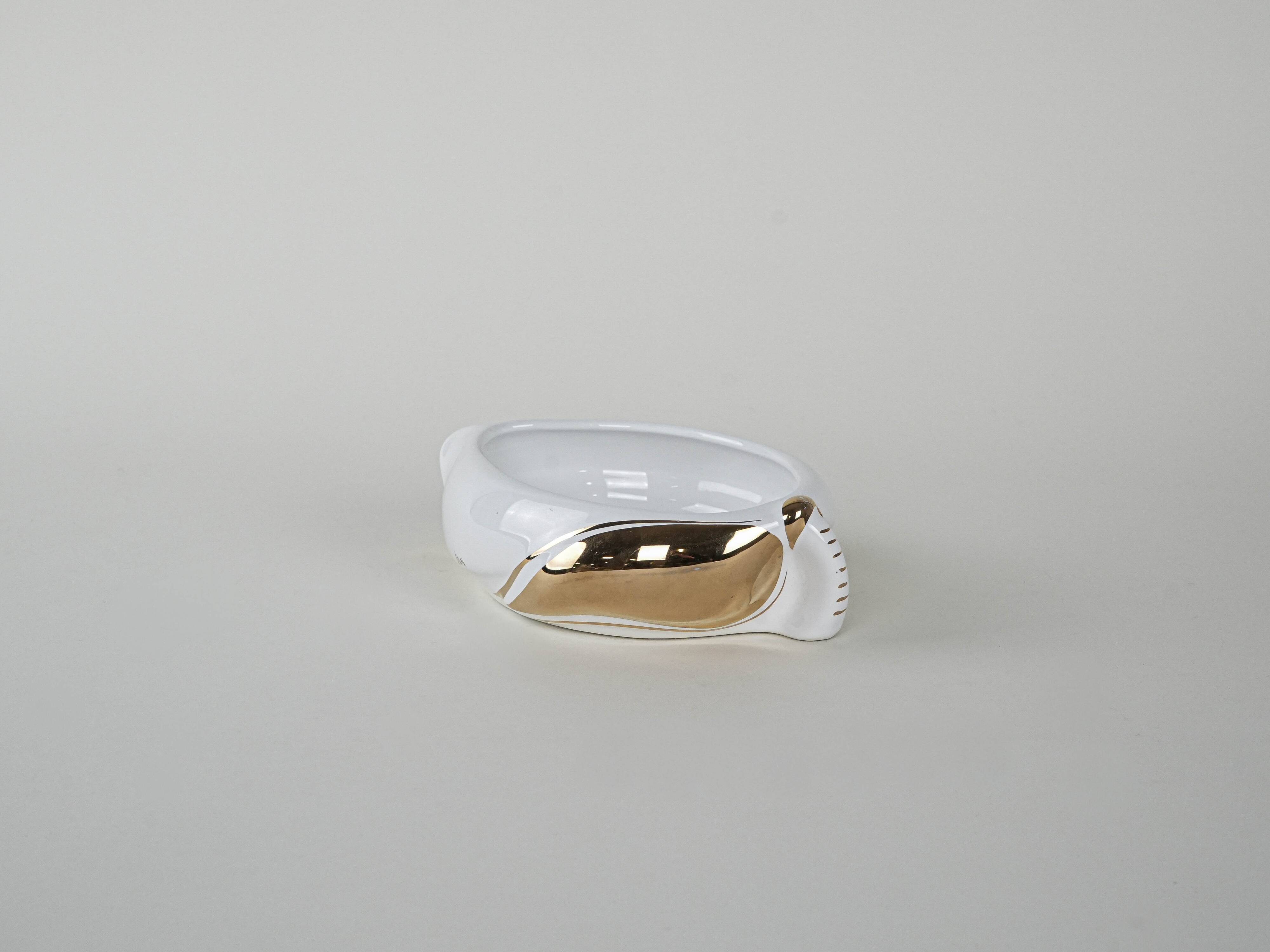 Porcelain platter, Italian design, 1970s, production: Italy