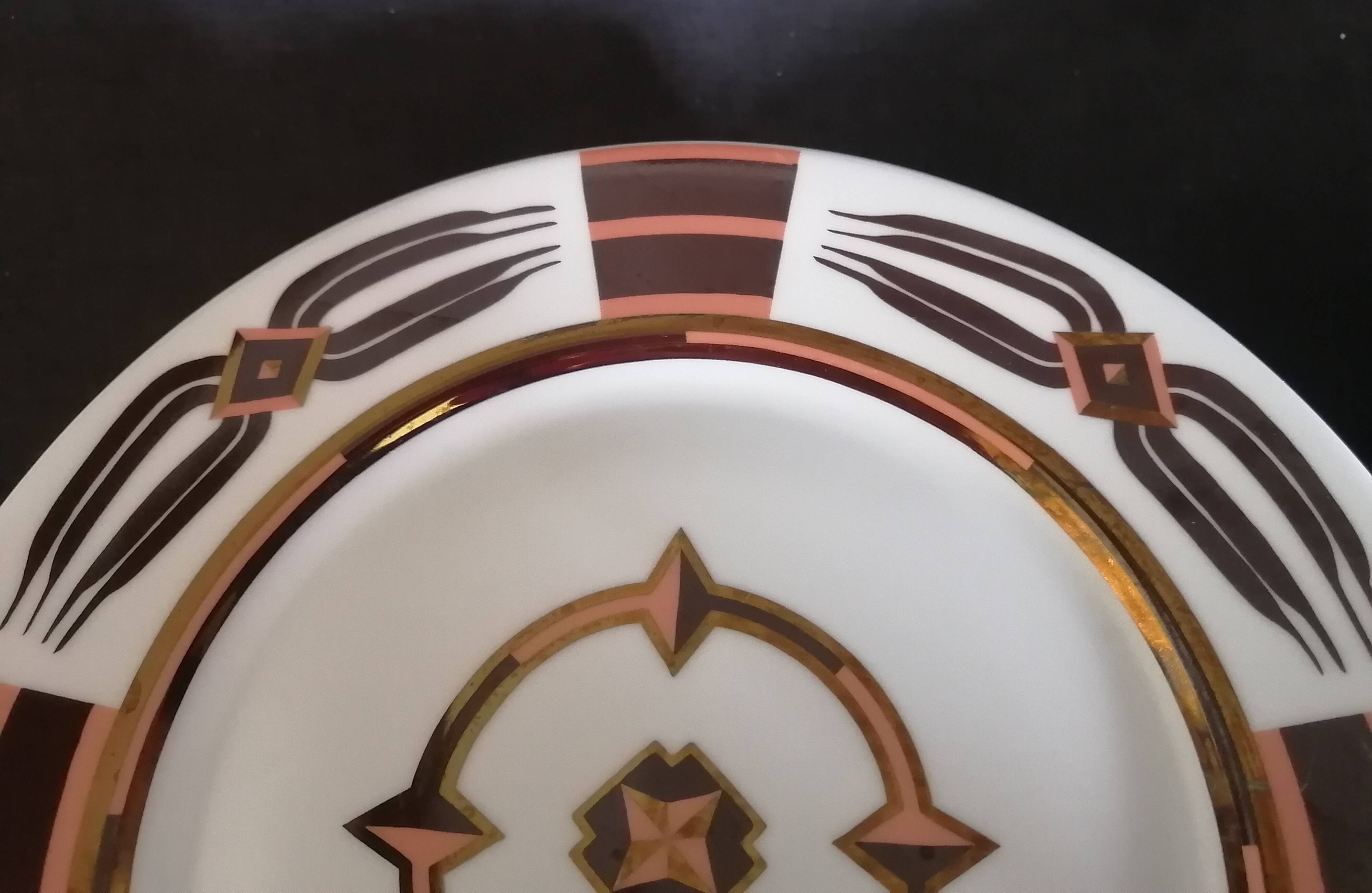 Geneviève Lethu, 1998 - 12 dessert plates, "L'or des Akans" model