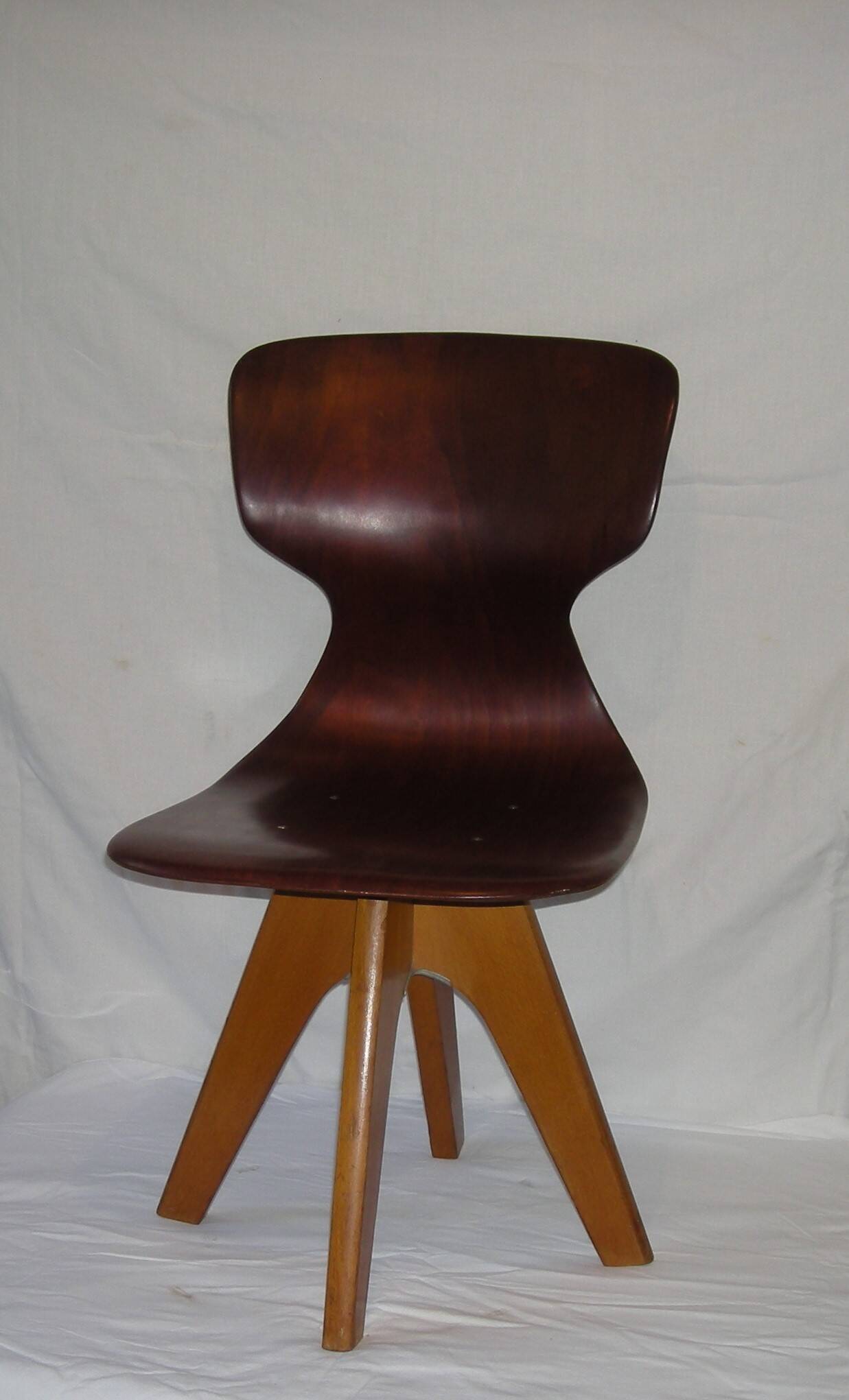 Pagholz Flötotto chair - children's chair from the 60s
