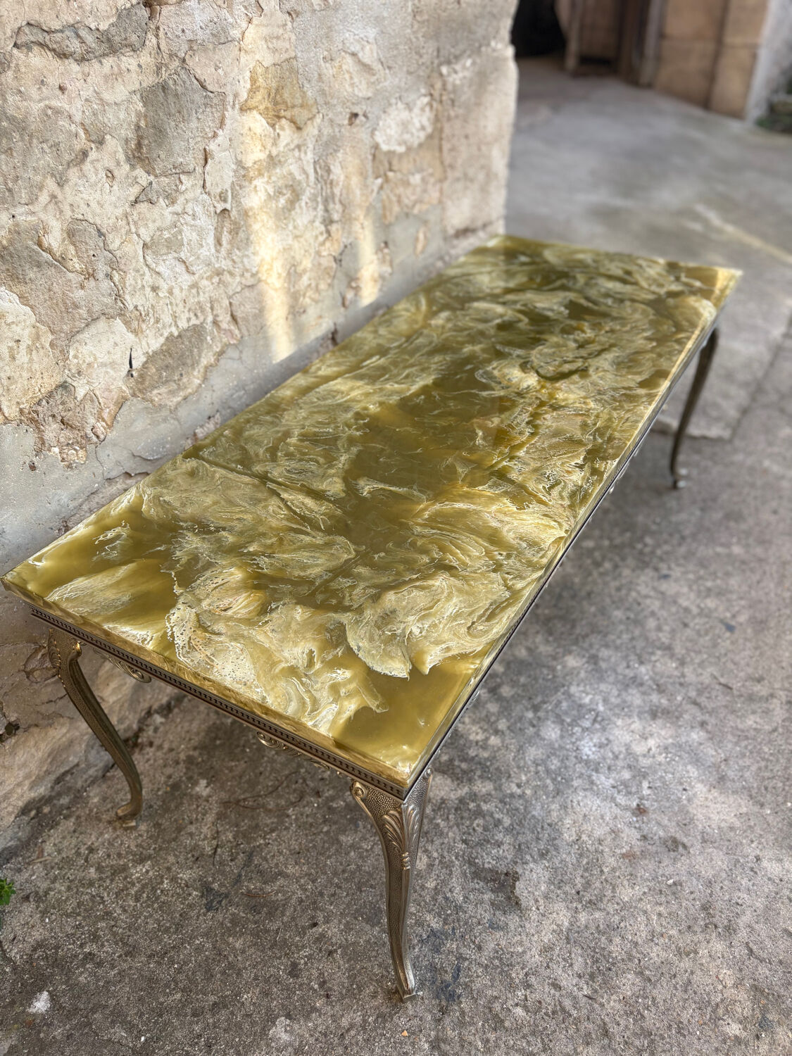 Louis XV style coffee table in onyx and metal
