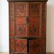 Meuble asiatique traditionnel rouge