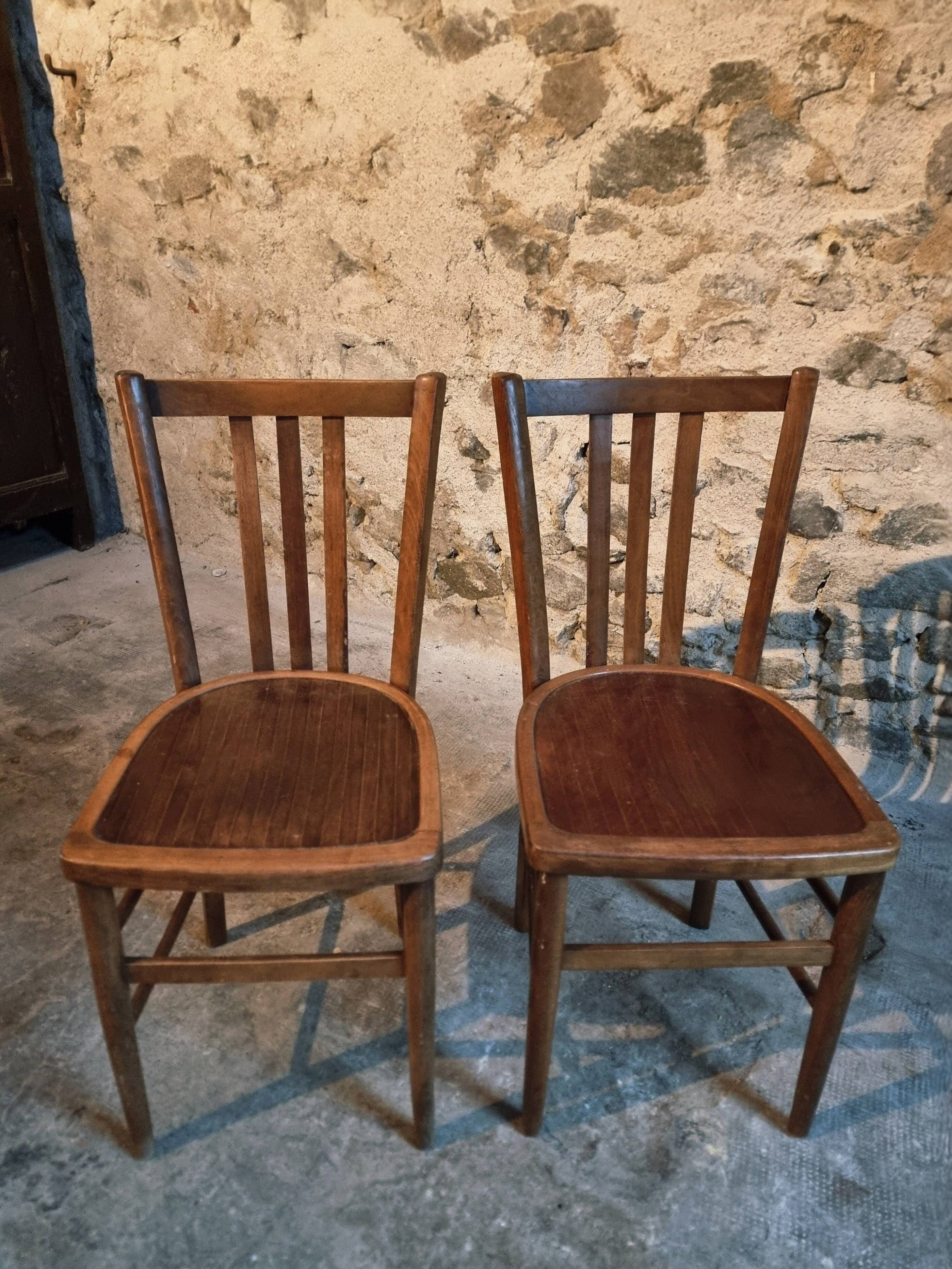 Pair of Luterma beechwood bistro chairs, early 20th century – Made in Estonia