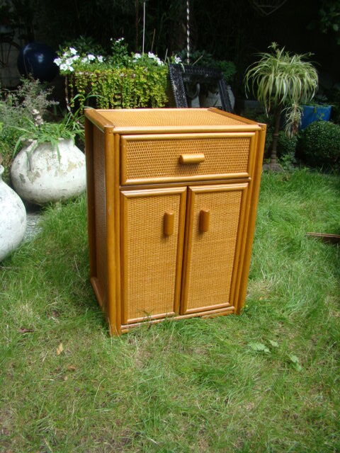 Vintage bedside furniture bamboo / rattan 70