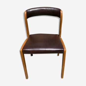 Chaise scandinave en cuir marron et en bois