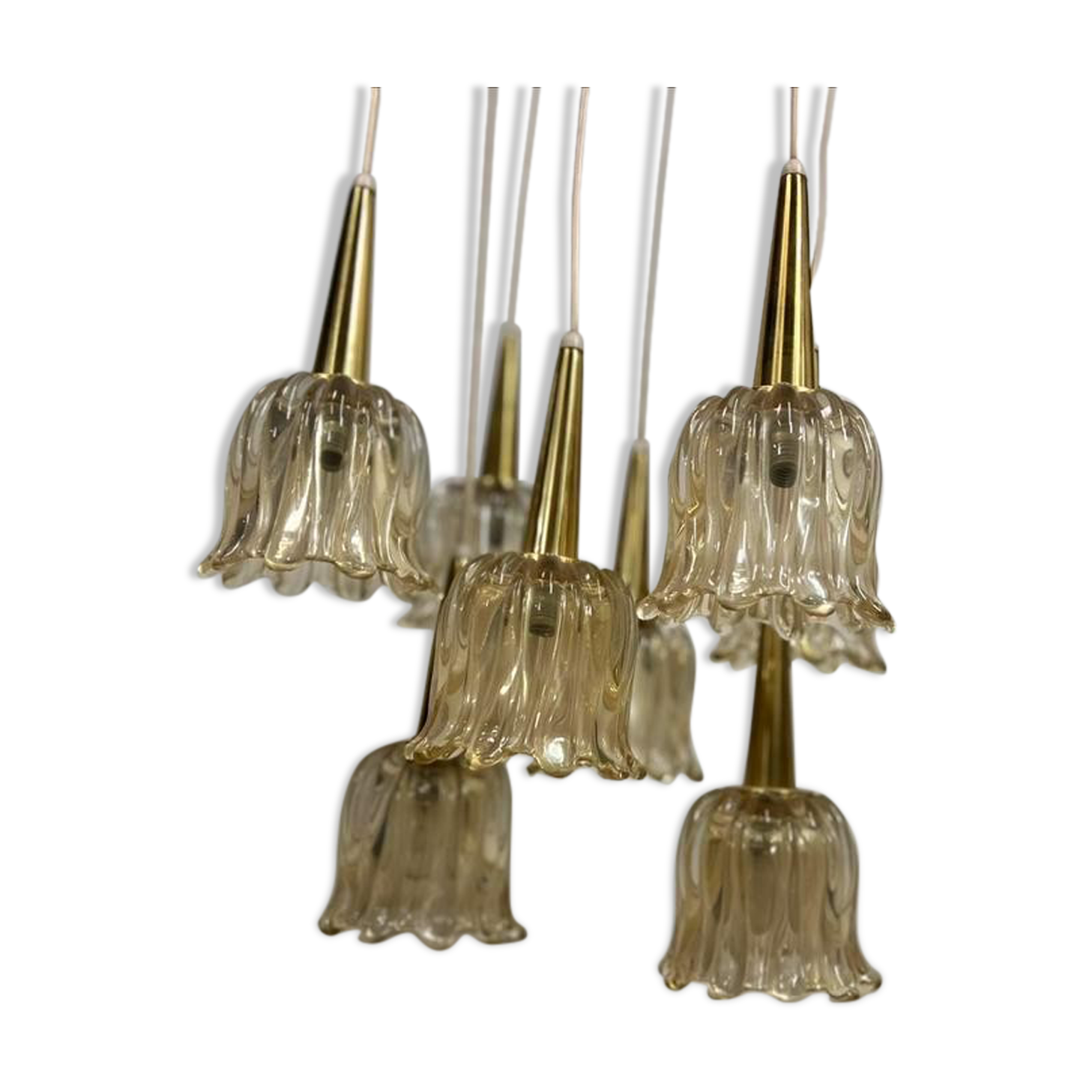 Vintage chandelier with 8 points light