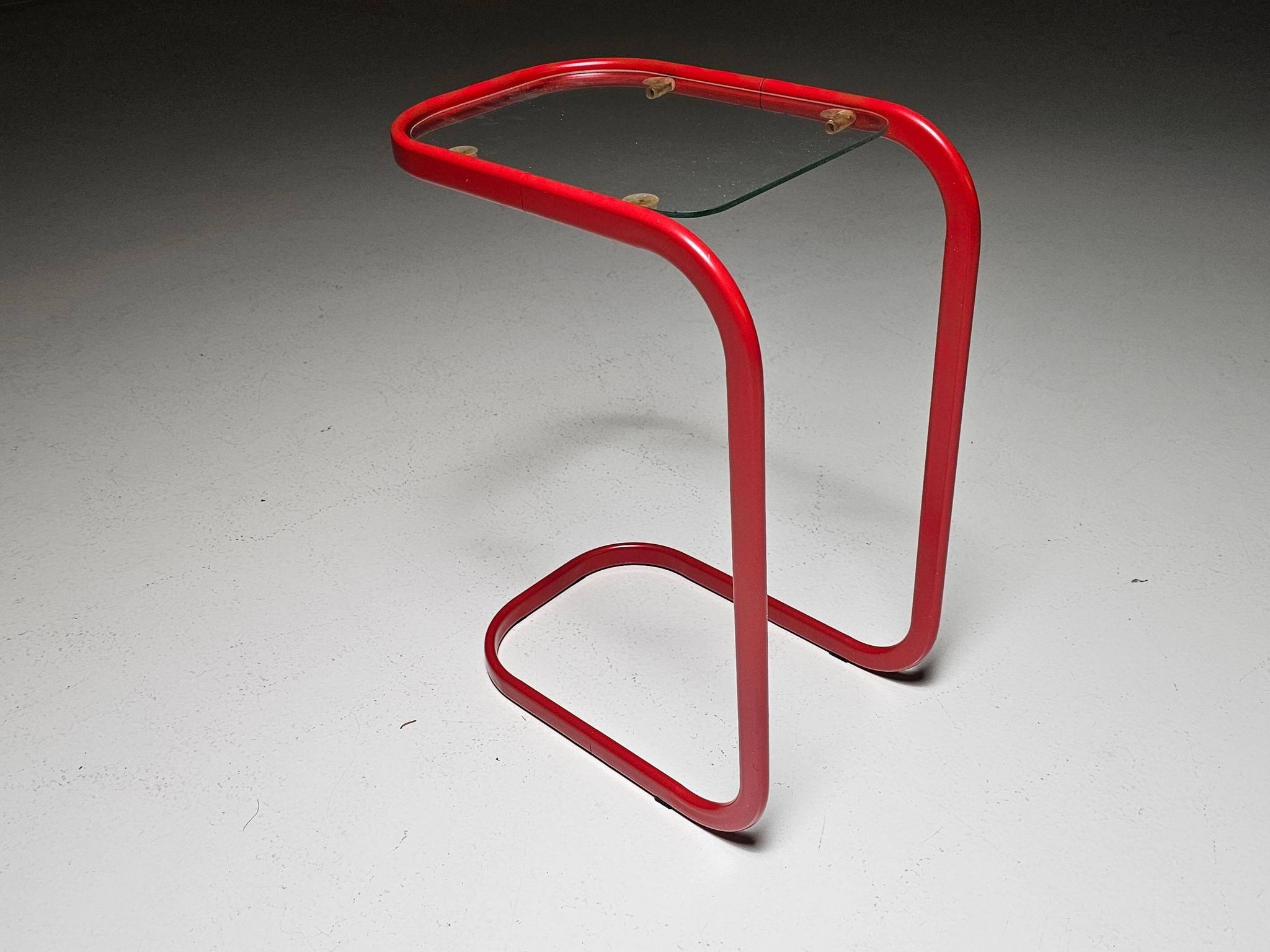 C.I.C. postmodern from the 1980s in red lacquered metal and glass