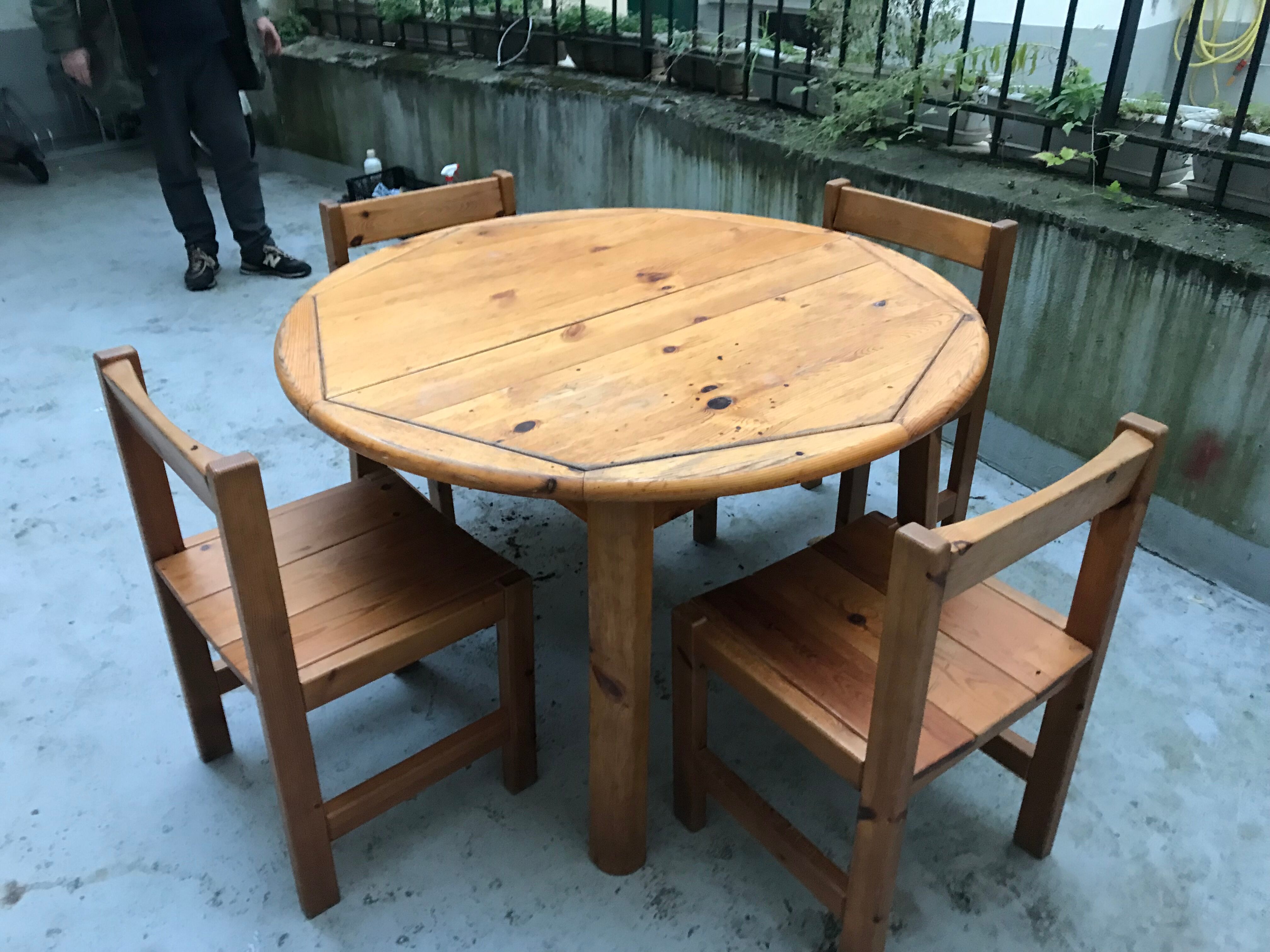 Ensemble table et chaises pin vintage