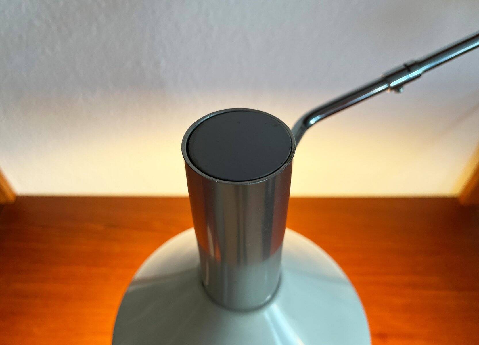 Mid-century minimalist Swiss table lamp with a clamp by Rosemarie and Rico Baltensweiler for Baltensweiler, 1950s.