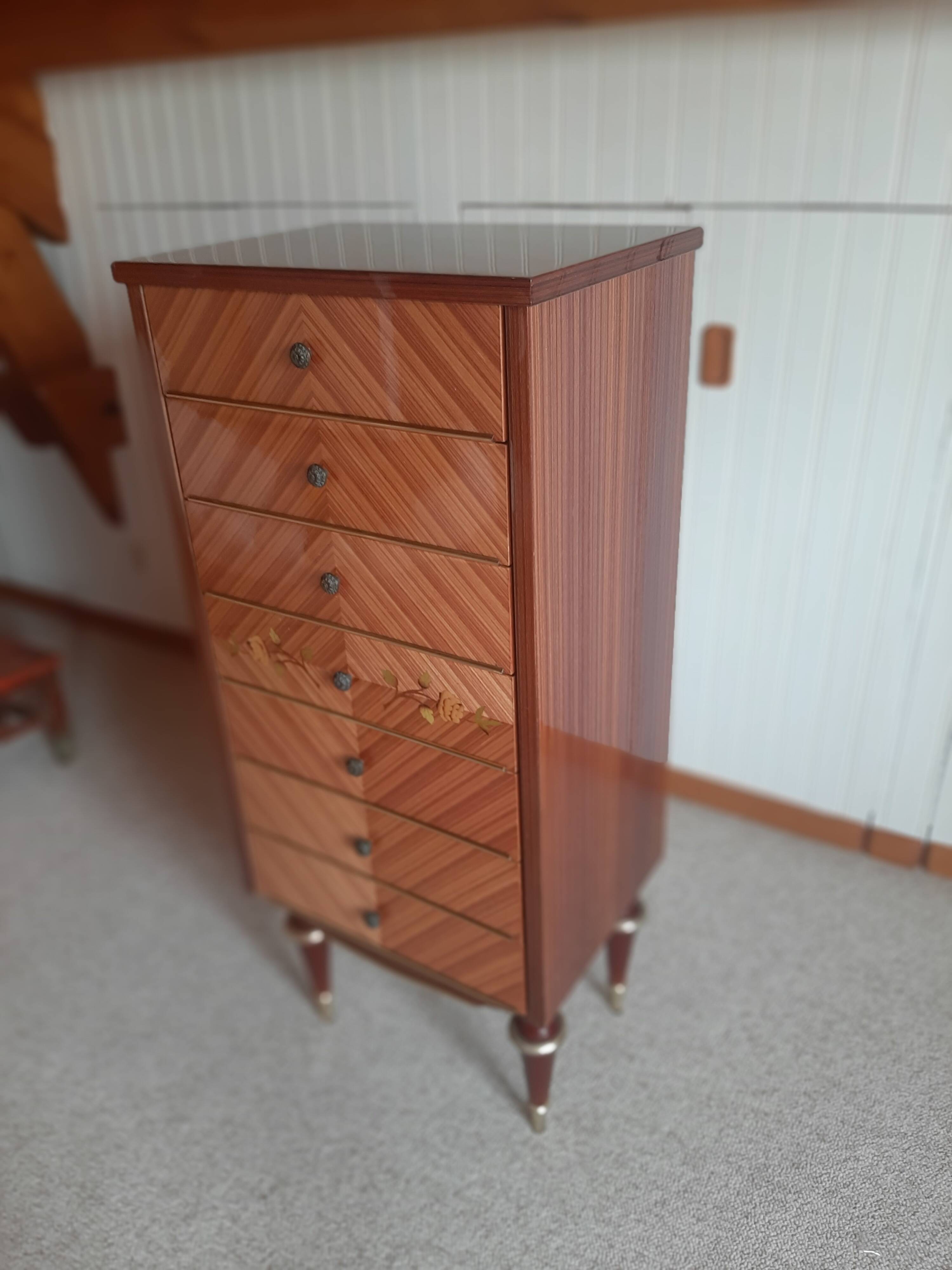 Commode semainier 7 tiroirs style Louis XVI