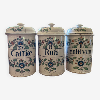 Old earthenware pharmacy pots