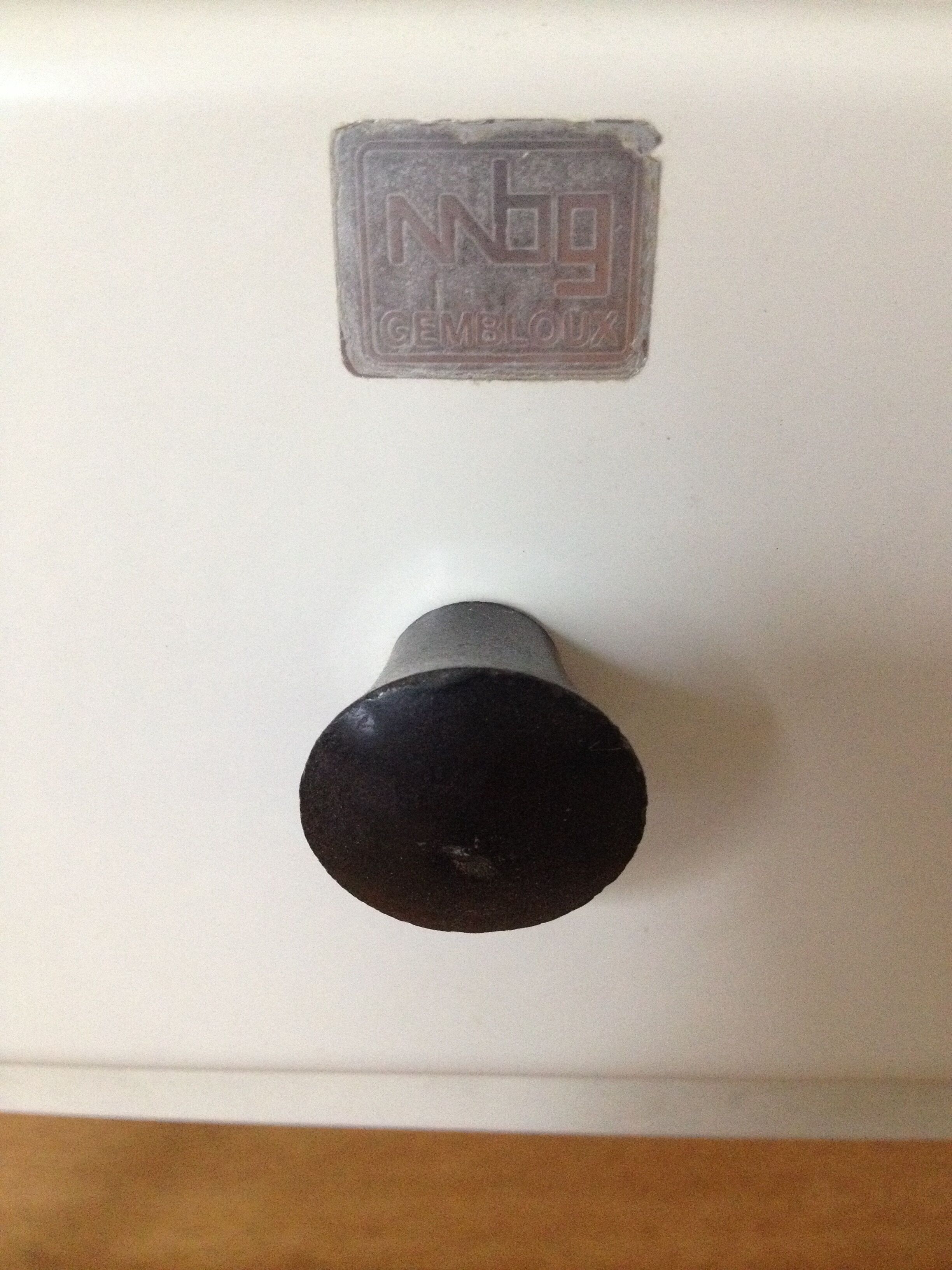 Meuble d'appoint industriel