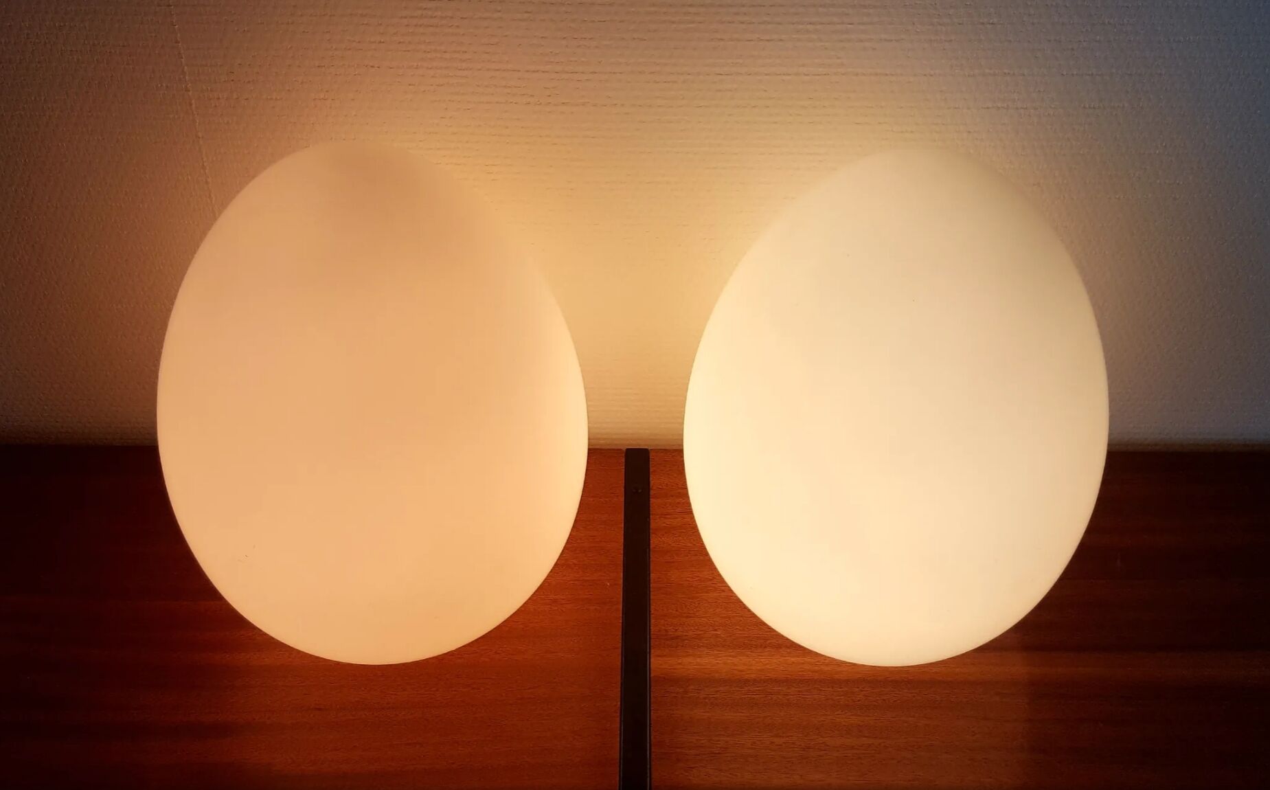 Opaline ovoid lamps