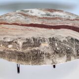 Table basse en hêtre attribuée à Paolo Buffa avec un plateau ovale en onyx rouge