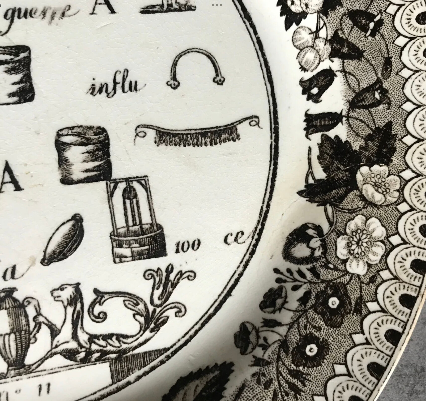 Lot of 5 plates in earthenware of choisy-le-roi, p&h, decoration of rébus, xixth