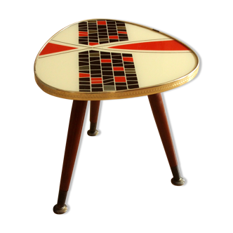 Rockabilly plant stand, made of wood metal and plastic, comes direct from the 1950s, vintage
