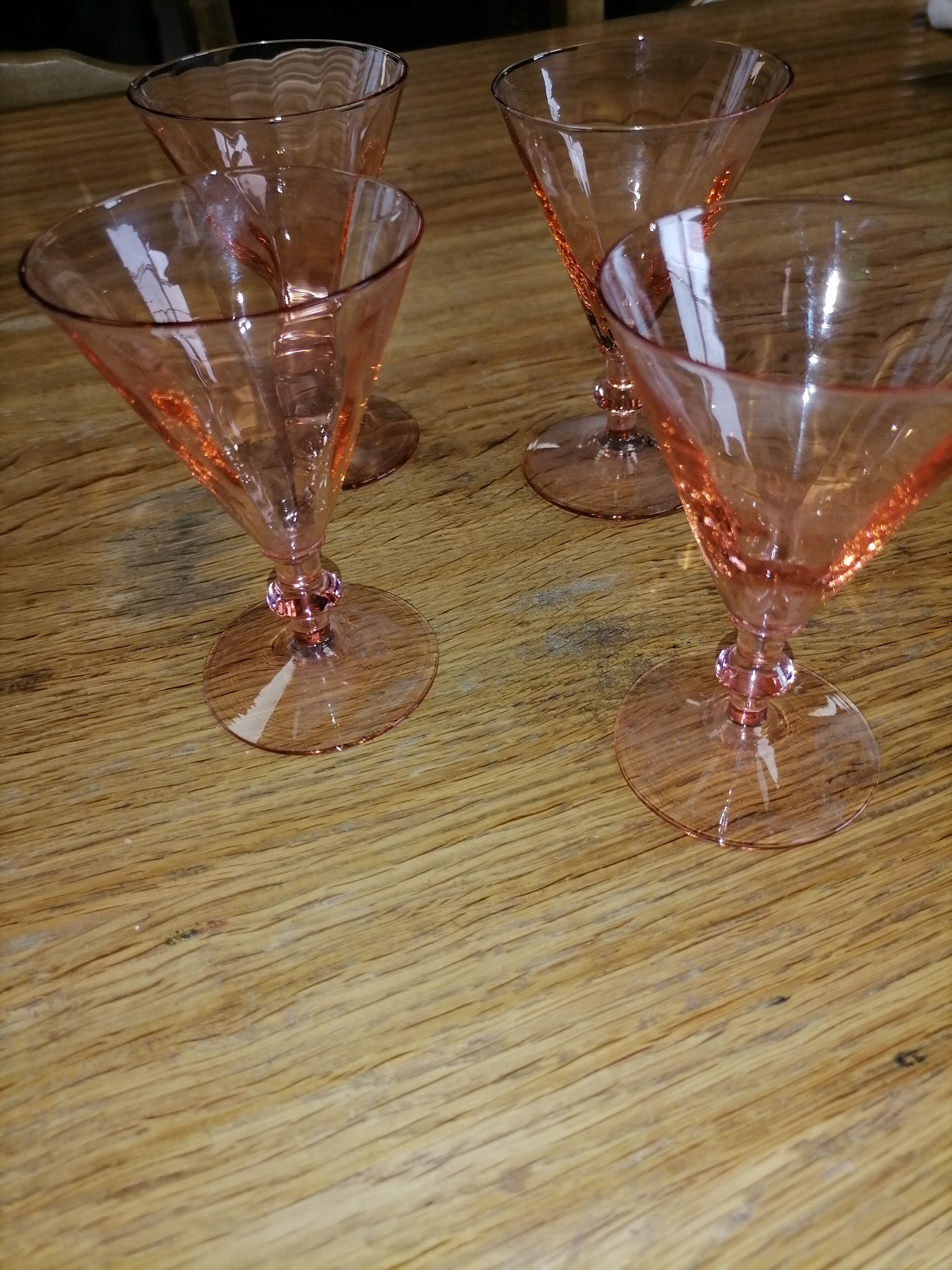 Glass pink cut