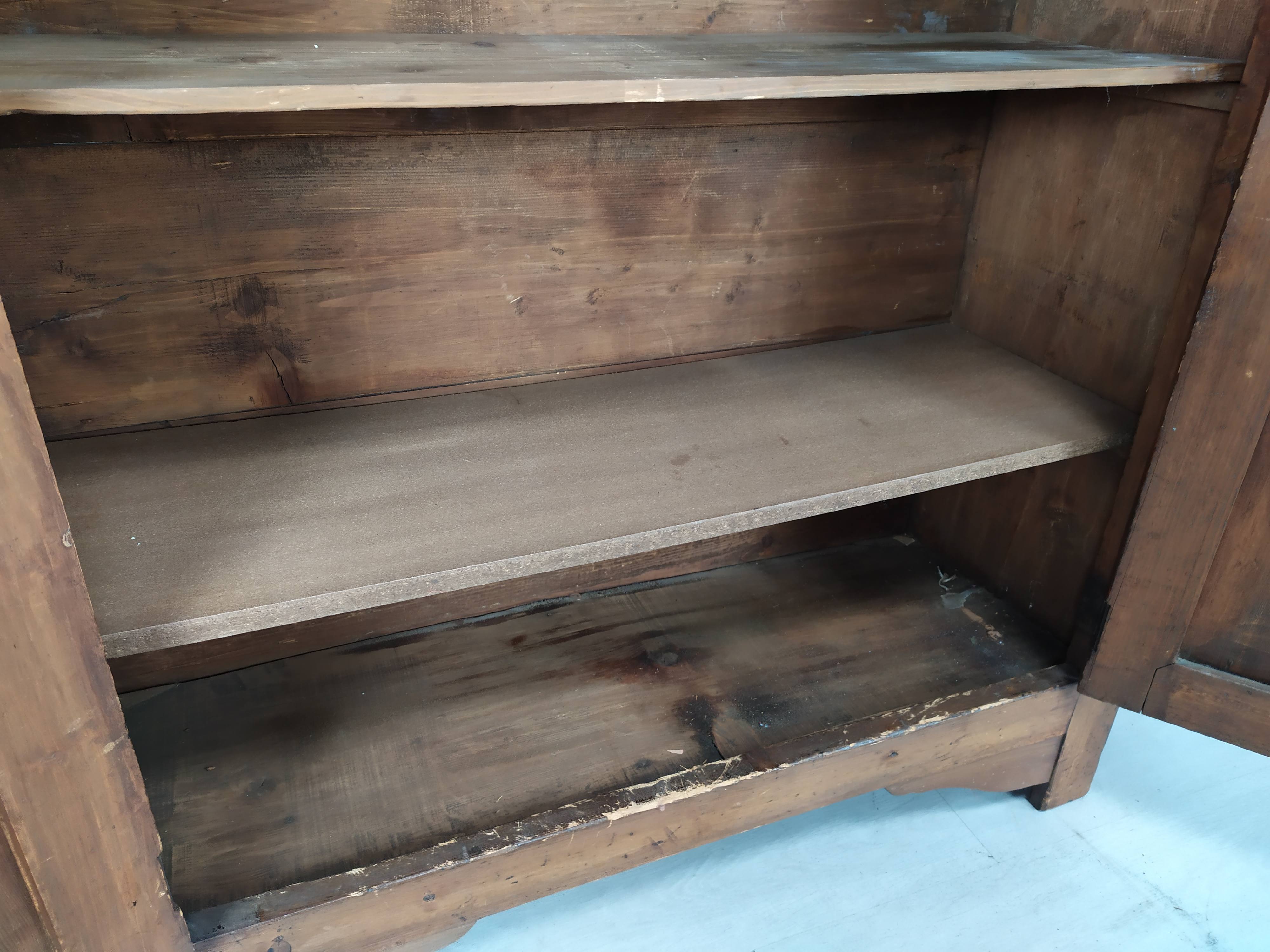 Parisian wardrobe fir tree