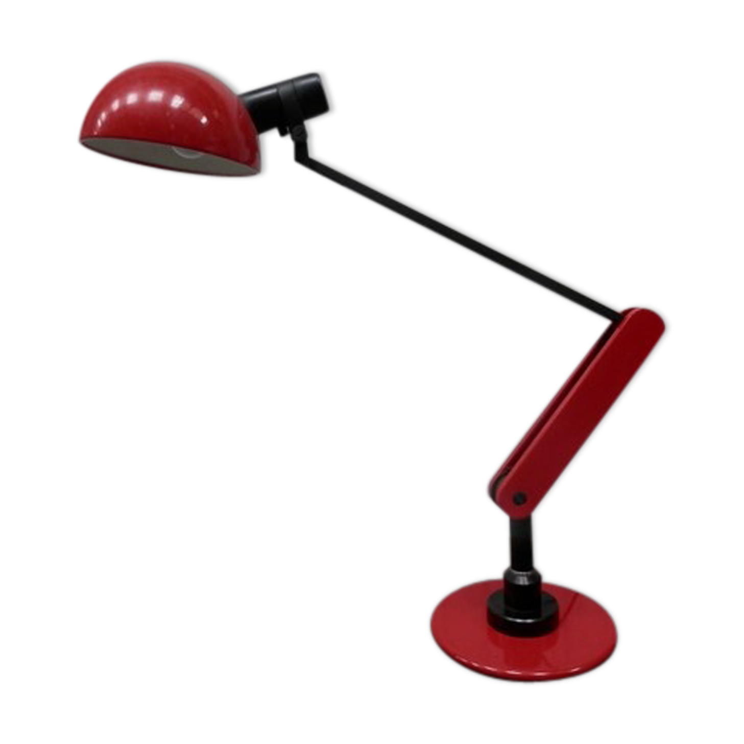 Red desk Guzzini lamp of the 1970s Italy