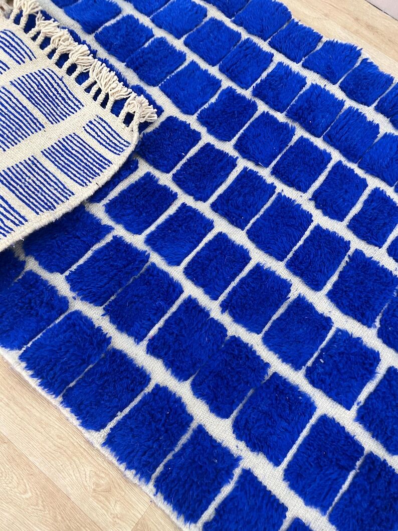 Tapis berbère en laine pure fait main traditionnelle taille 150/250 cm