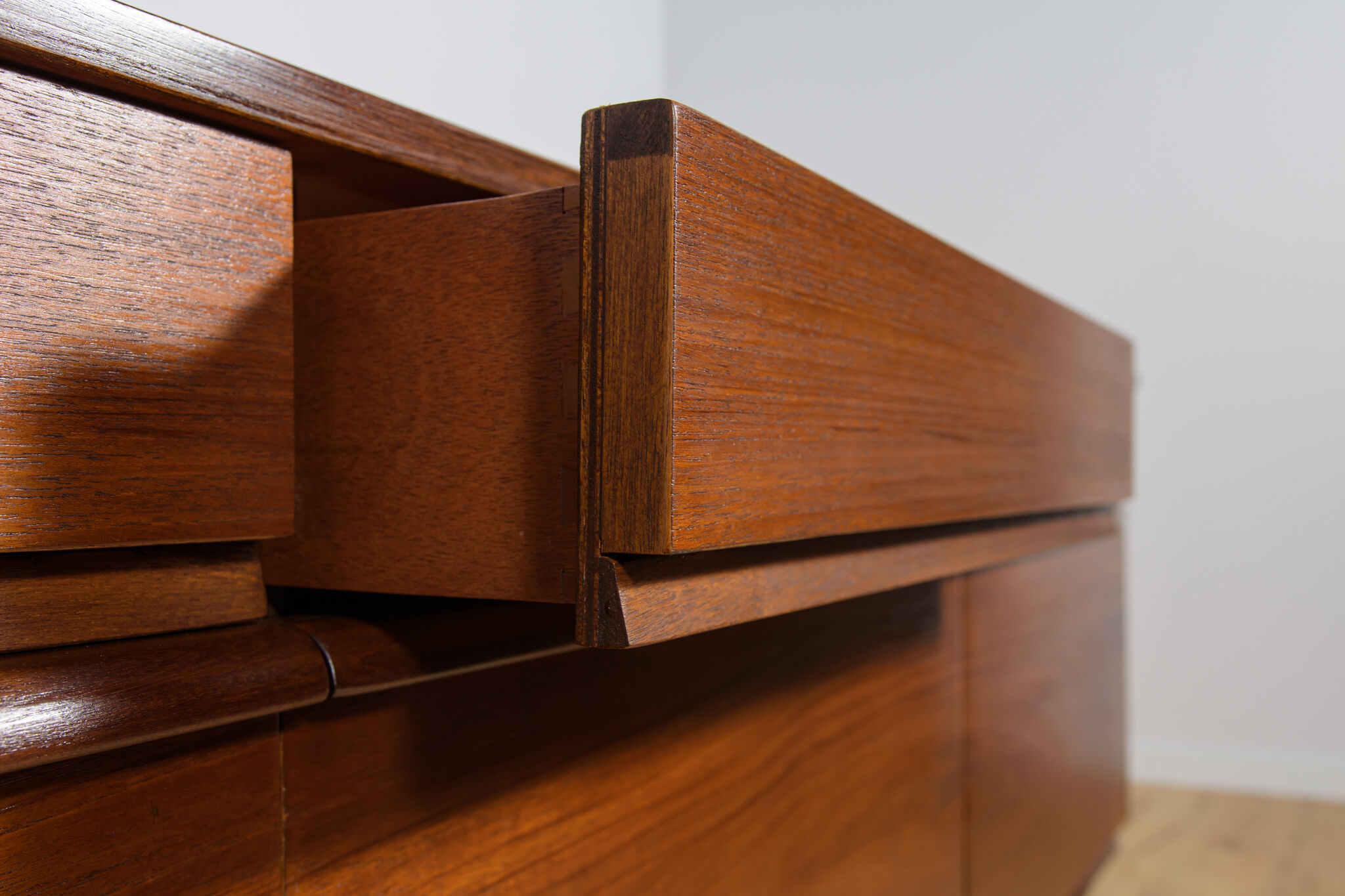 Mid-century modern English teak sideboard from Stonehill, 1960s