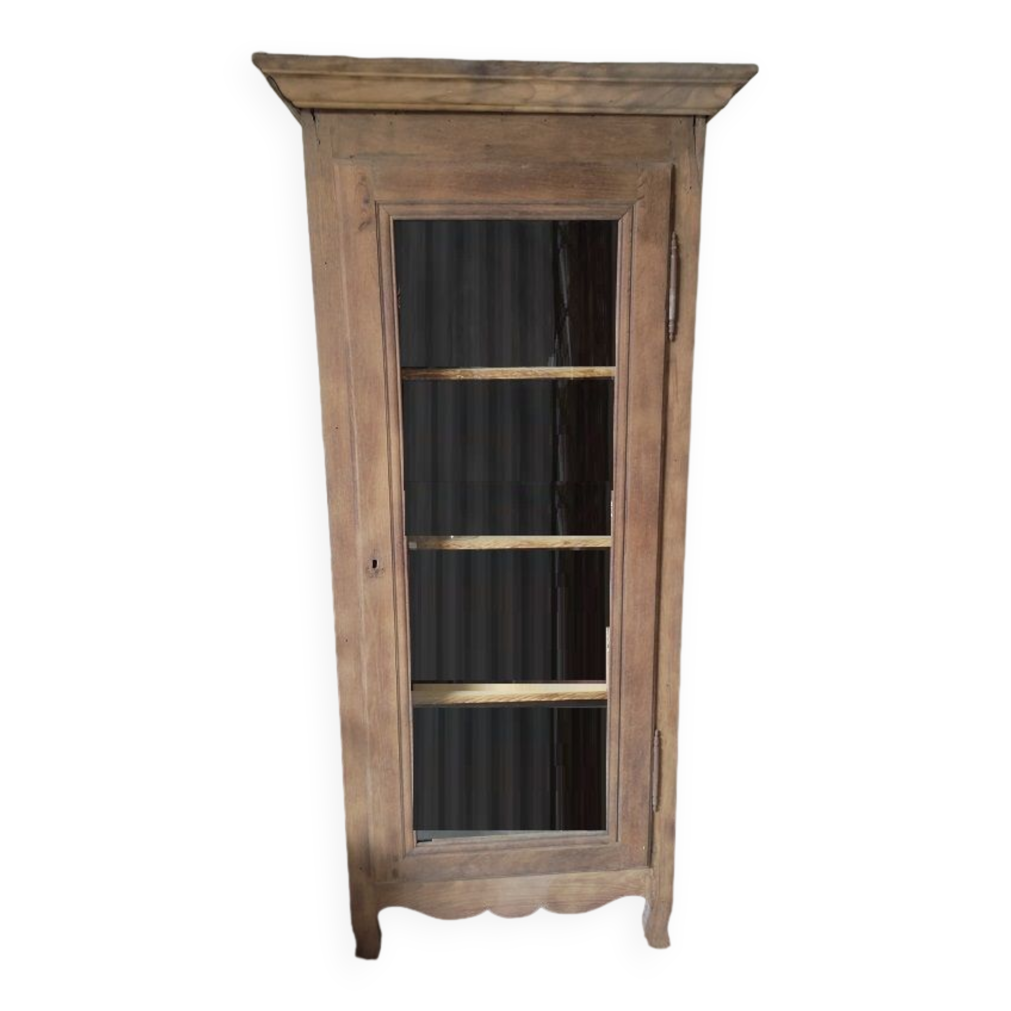 Meuble armoire vitrine vitré bois massif aéro-gommée ancien